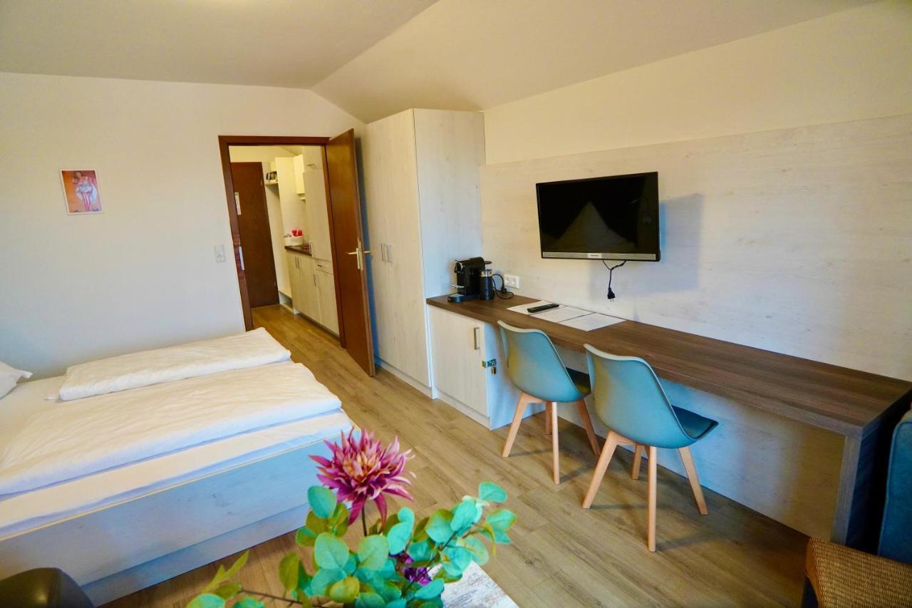 Hallelujah - Wunderschoenes Und Gepflegtes Apartment Mit Bademantelgang Zur Therme باد جريسباخ المظهر الخارجي الصورة